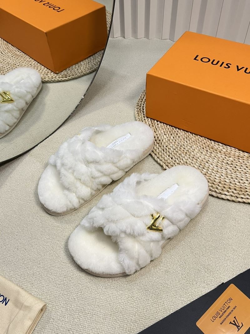 Louis Vuitton Slippers